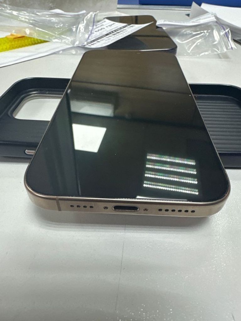 Дешиво Apple iphone 16 pro max 256gb с ломбарда