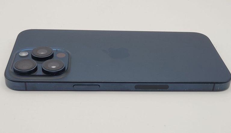 Apple iphone 15 pro max 256gb esim Код:01-200884058. Изображение 7