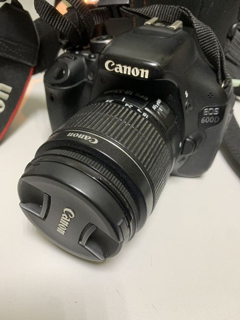 Купить Canon eos 600d + ef-s 18-55mm 3.5-5.6 iii Б/У