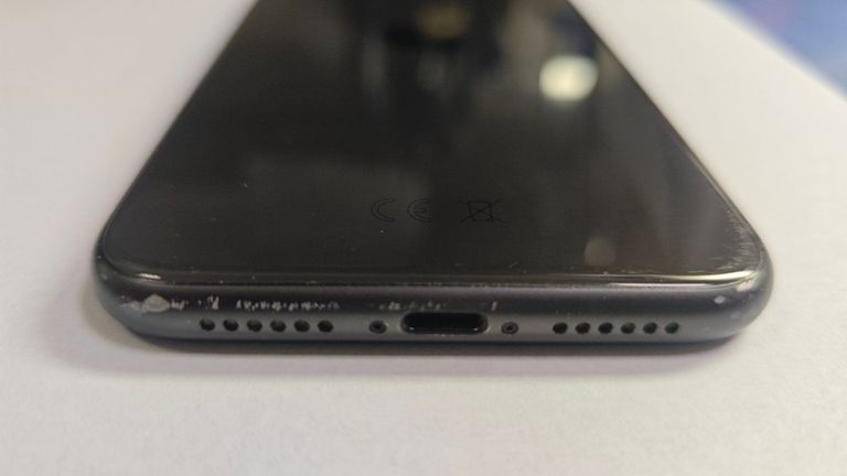 Apple iphone 11 64gb Код:01-200885655. Изображение 9