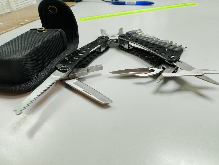 Дешево Ganzo без моделі з ломбарду