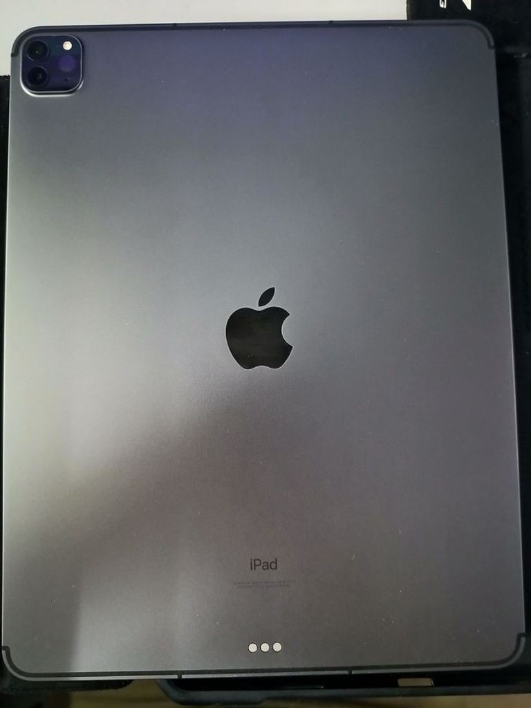 Дешиво Apple iPad Pro 12.9 2021 Wi-Fi + Cellular 256GB Space Gray (MHNW3, MHR63) с ломбарда