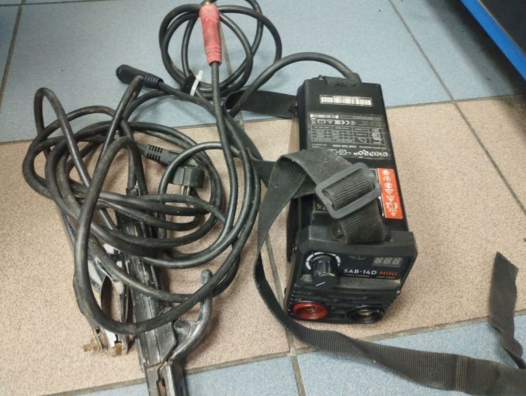 Дешево Dnipro-M sab-14d mini з ломбарду