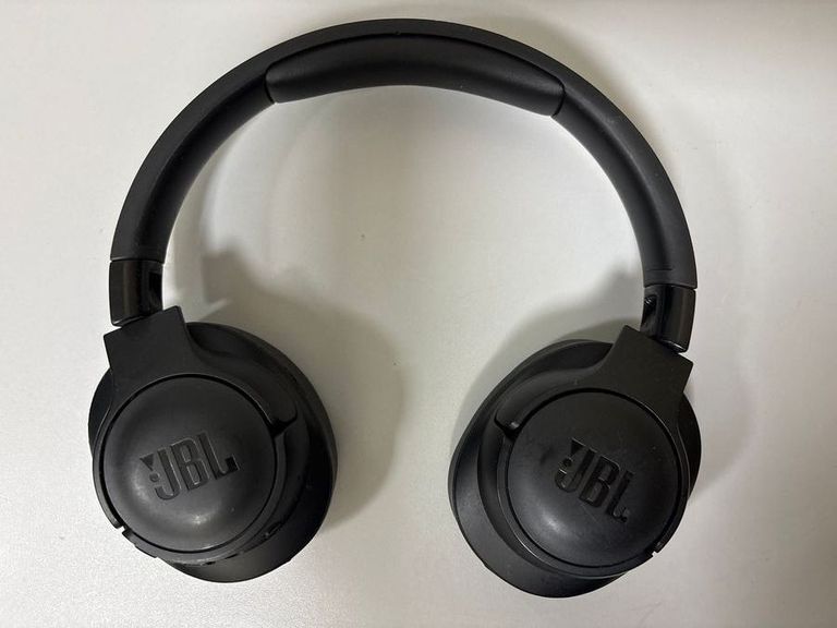 Купити Jbl tune 710 bt Б/У