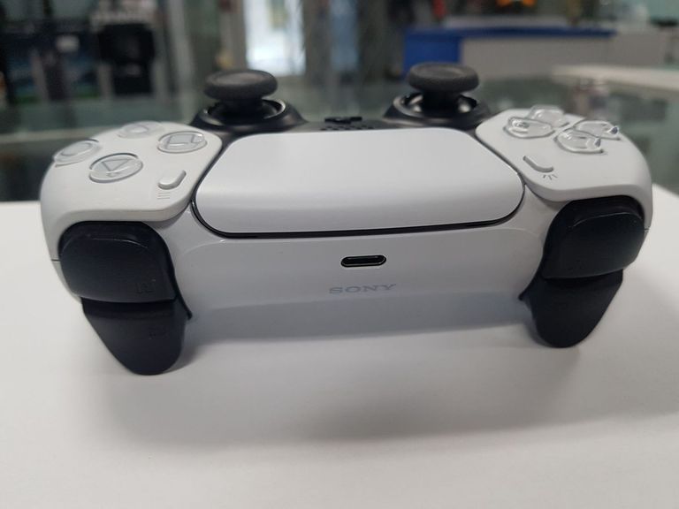 Оголошення Sony DualSense Black Б/У