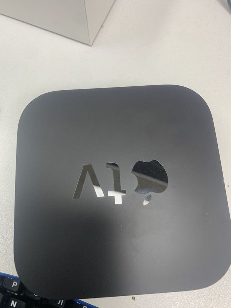 Оголошення Apple tv 4k 64gb Б/У