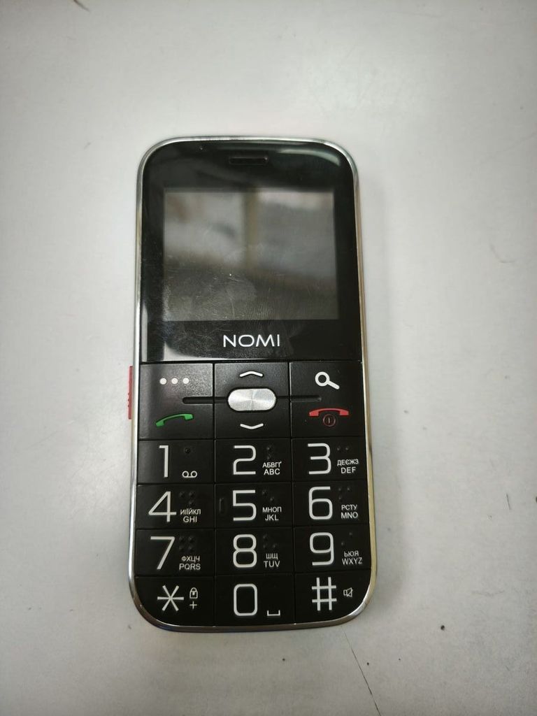Купити Nomi i220 Red Б/У