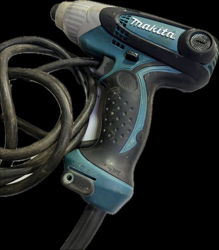Дешиво Makita td 0101 f с ломбарда