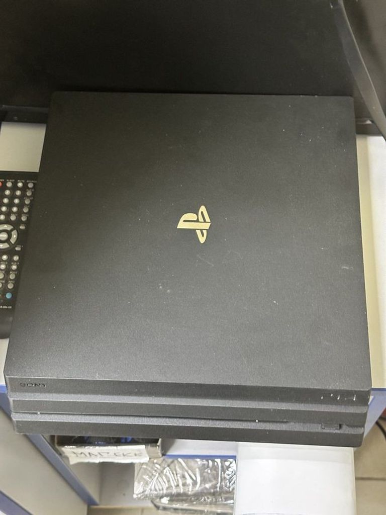 Купити Sony playstation 4 1tb Б/У
