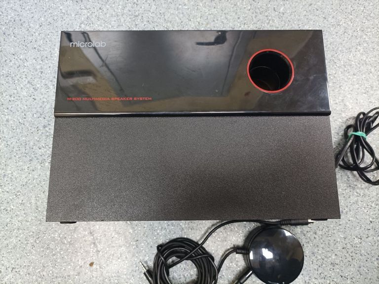 Оголошення Microlab M-200 Б/У