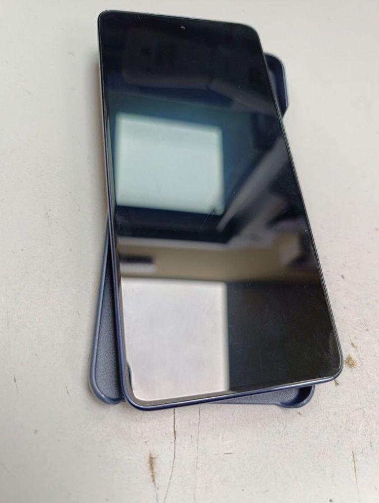 Объявление Motorola moto g86 5g 8/256gb spellbound Б/У