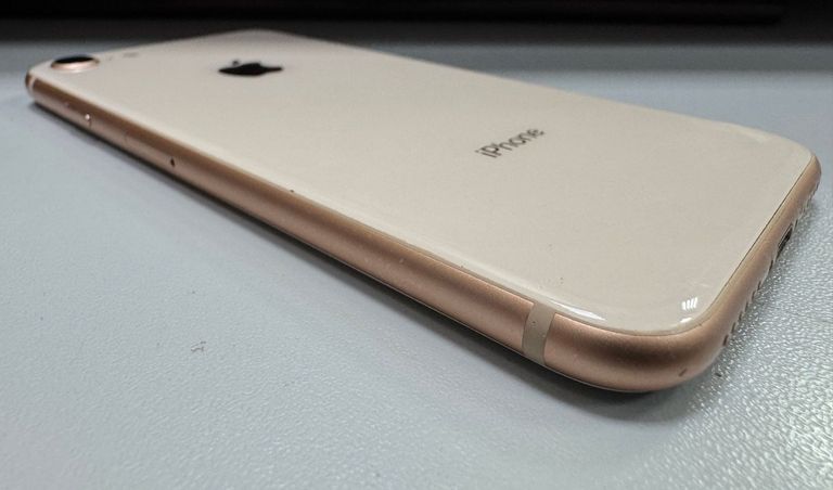 Apple iphone 8 64gb Код:01-200912023. Зображення 7