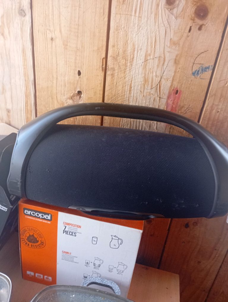 Оголошення JBL bombox2 Б/У