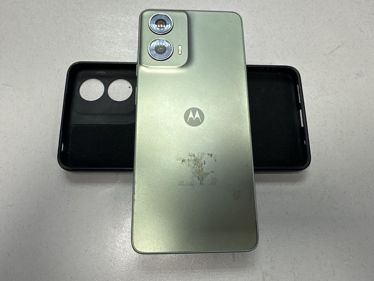 Дешиво Motorola g24 8/128gb с ломбарда