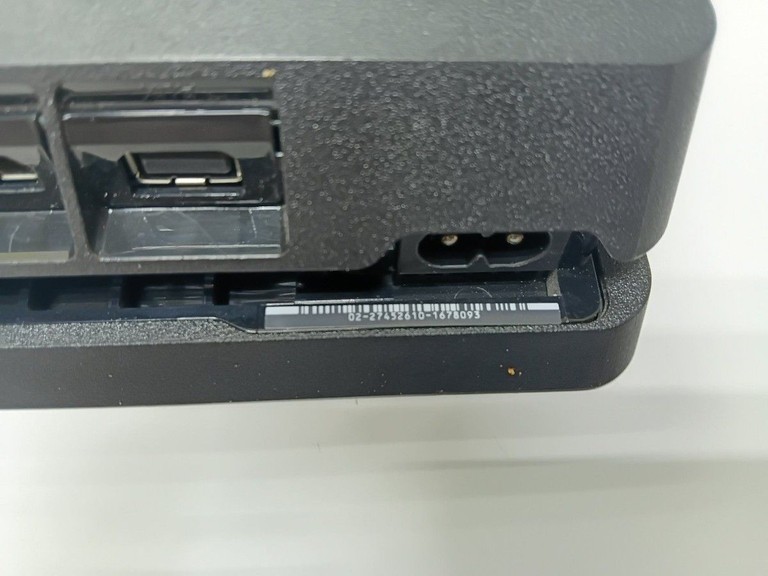 Объявление  Sony PlayStation 4 Slim 1TB Black Б/У