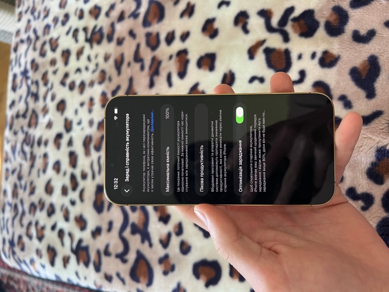 Apple iPhone 13 Pro 128GB Gold (MLVC3) Код:null. Зображення 4