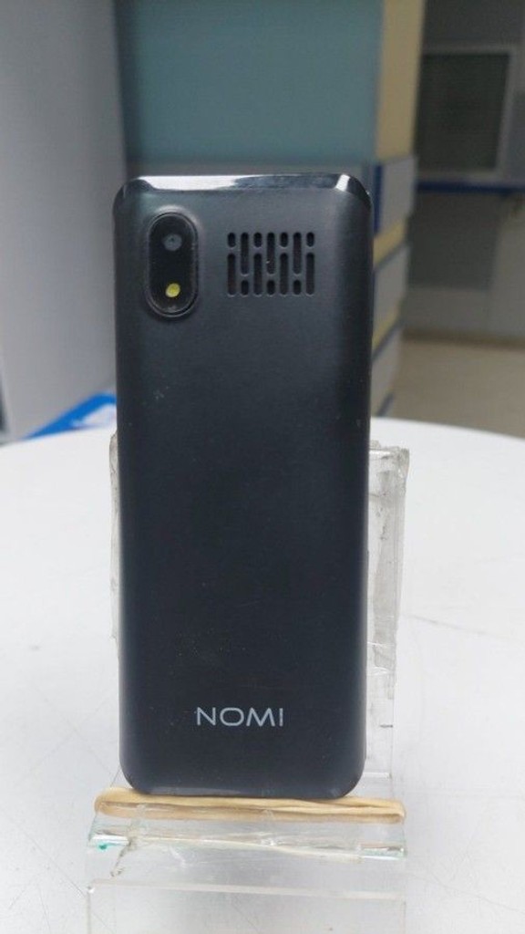 Дешево Nomi i2402 Black з ломбарду