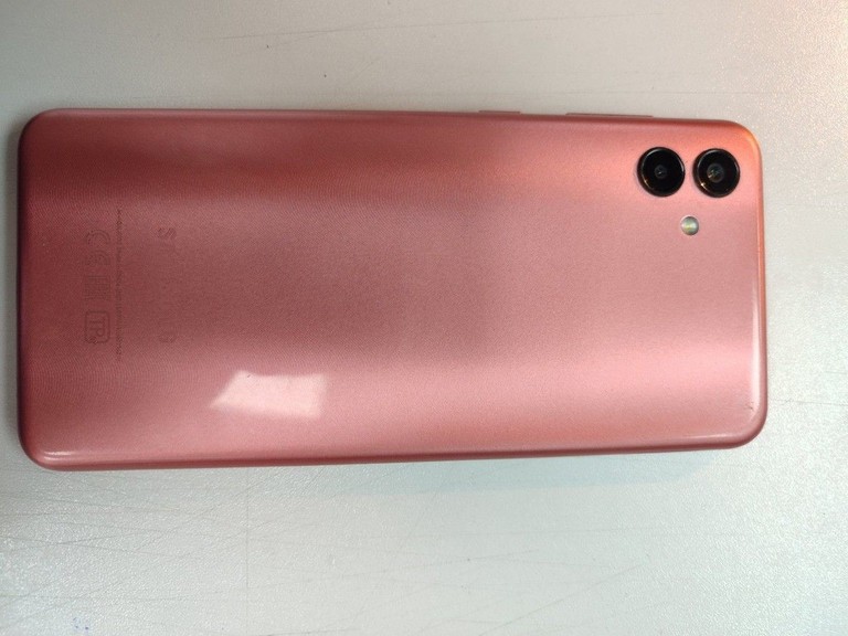 Розпродаж Samsung galaxy a04 3/32gb, продавець Техноскарб