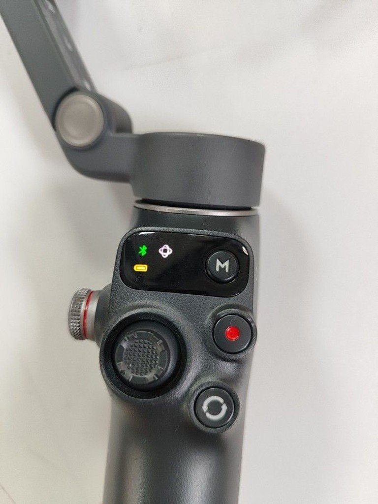 Dji osmo mobile 7p Код:01-200962774. Зображення 5