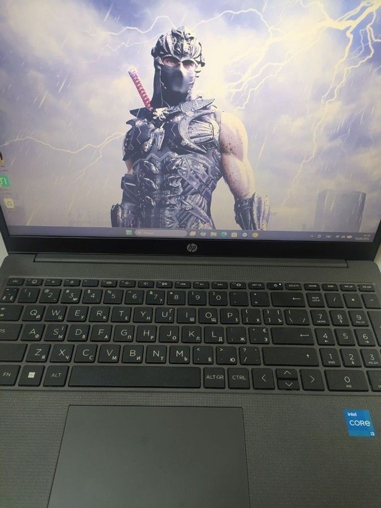 Купить Hp 15/core i3-1315u ddr5/8gb ddr5/hdd *відсутній/ssd 512 gb/*інтегрована Б/У