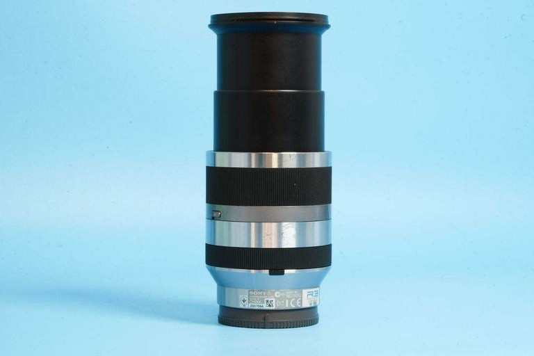 Sony 18-200mm f/3.5-6.3 OSS Код:null. Изображение 7