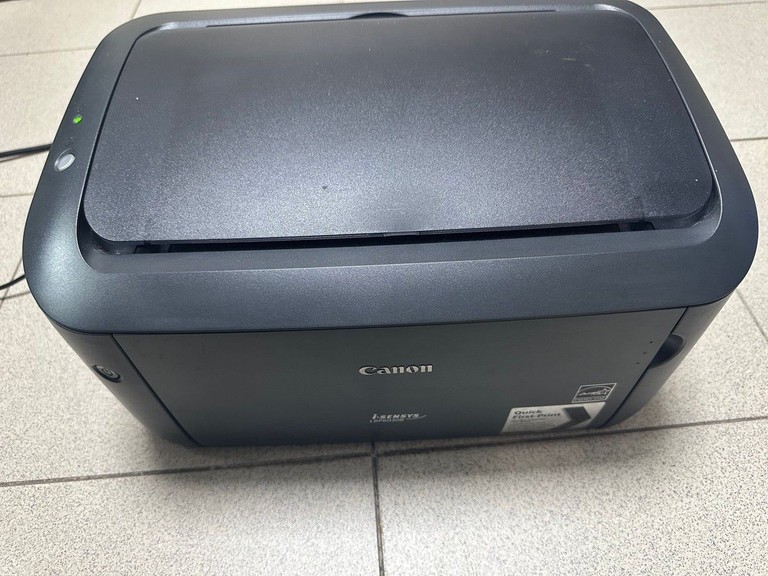 Купить Canon i-SENSYS LBP6030B  (bundle 2 cartridges Canon 725) (8468B042) Б/У
