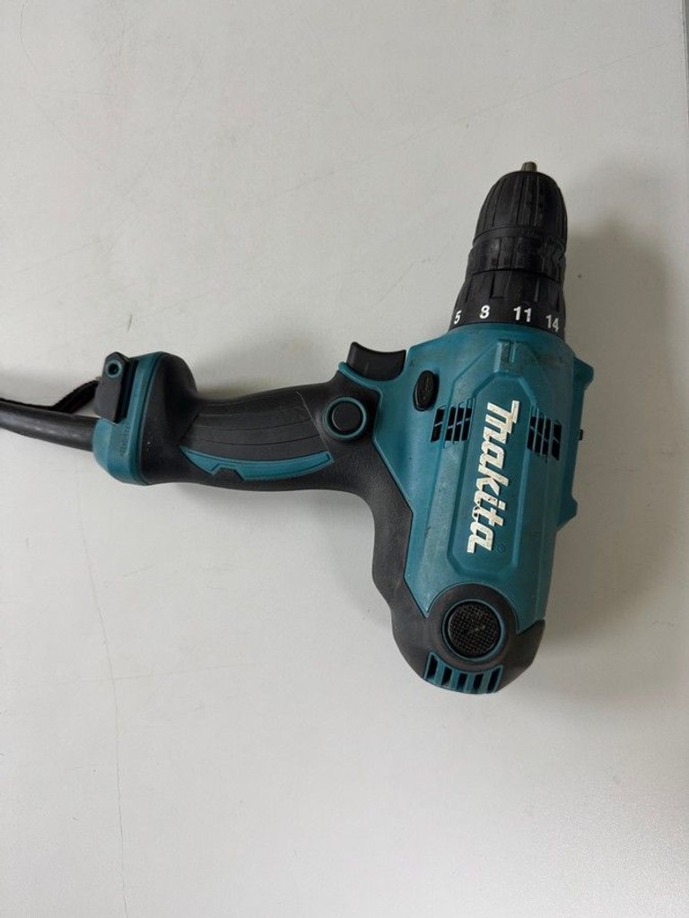Купити Makita DF0300 Б/У
