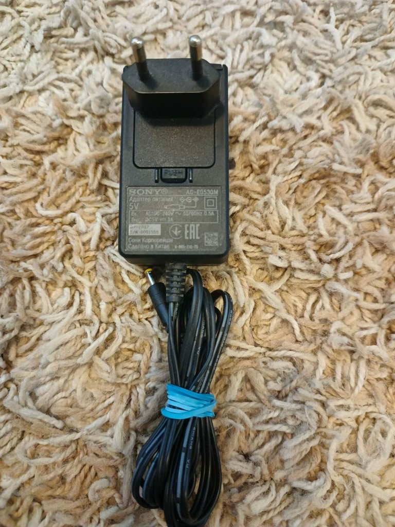 Купити Sony AC-E0530M Б/У