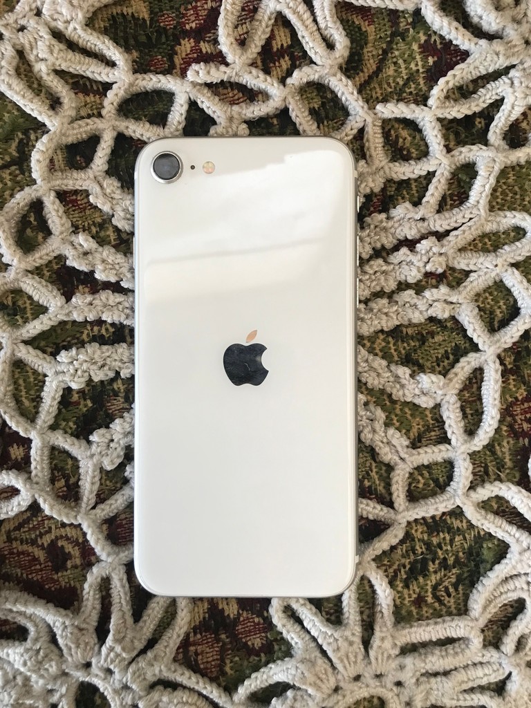 Купити Apple iPhone SE 2020 64GB White (MX9T2/MX9P2) Б/У