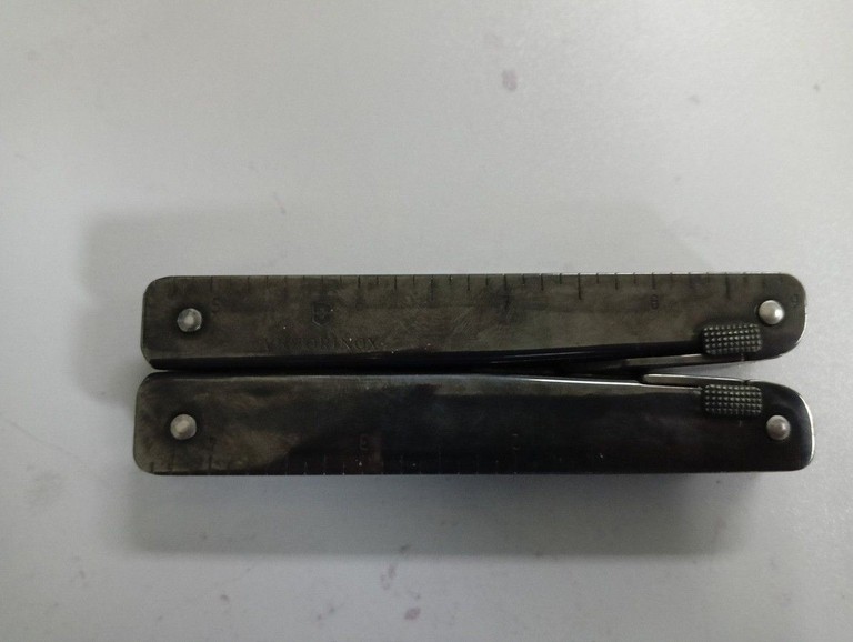 Купити Victorinox swisstool Б/У