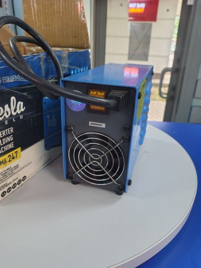 Дешево Tesla weld MMA 247 IGBT з ломбарду