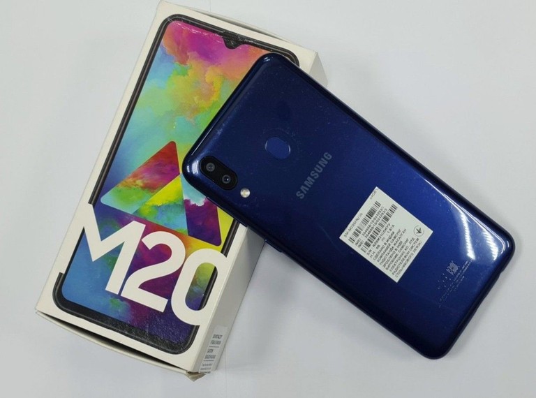 Купити Samsung galaxy m20 4/64gb Б/У