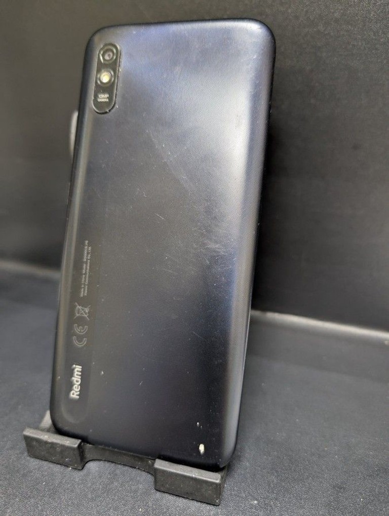 Дешево Xiaomi redmi 9at 2/32gb з ломбарду