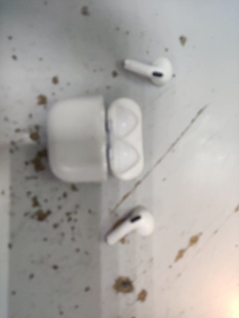 Дешиво Apple(Копія) airpods pro 4 с ломбарда