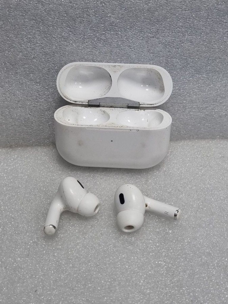 Оголошення Apple airpods pro 2nd generation with magsafe charging case usb-c Б/У