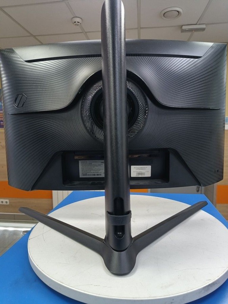 Оголошення Samsung odyssey g6 s32bg650 Б/У