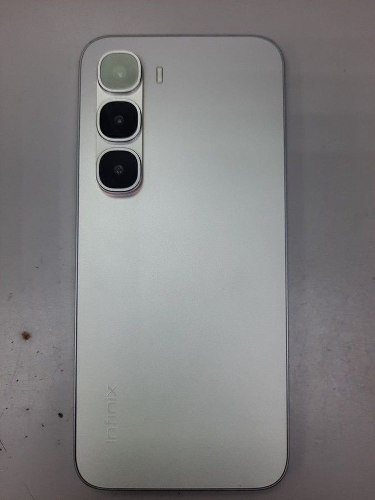 Дешево Infinix hot 60 pro 8/128gb з ломбарду