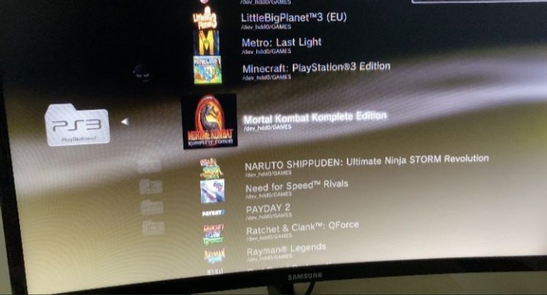 Sony PlayStation 3 slim Код:null. Зображення 5