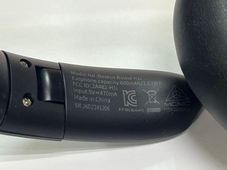 Дешиво Baseus bowie h1i с ломбарда