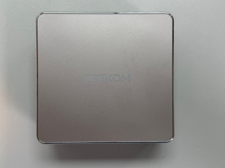 Купити Geekom A5 PRO (GMA5R57530U-16512-EU) Б/У