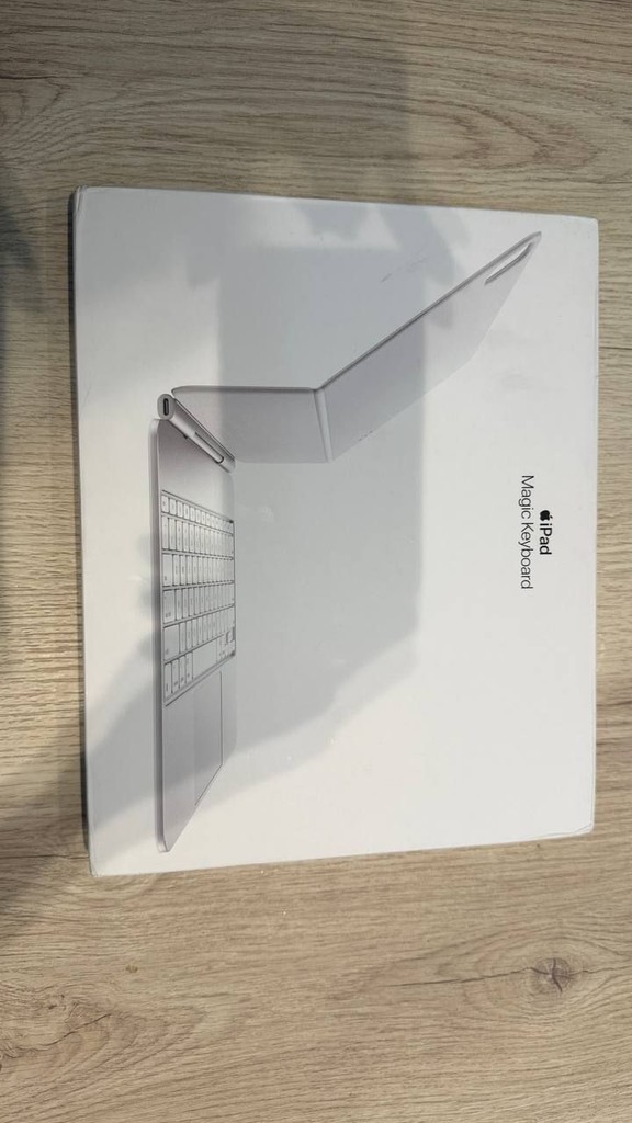 Оголошення Apple Magic Keyboard для iPad Pro 13 Б/У