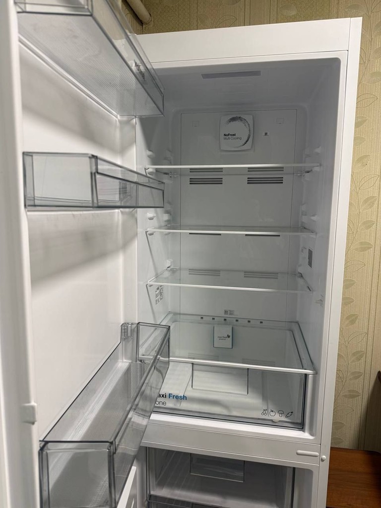 Дешево Vestfrost CNF 186 W з ломбарду