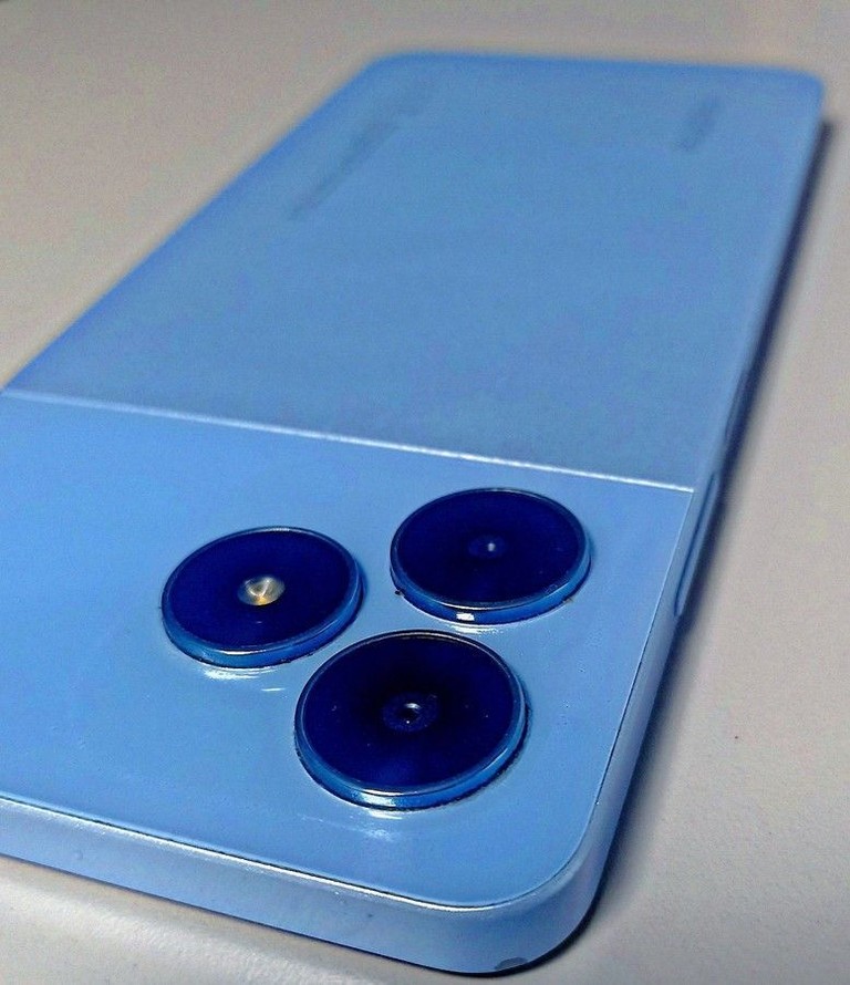 Купить Realme note 50 4/128gb Б/У