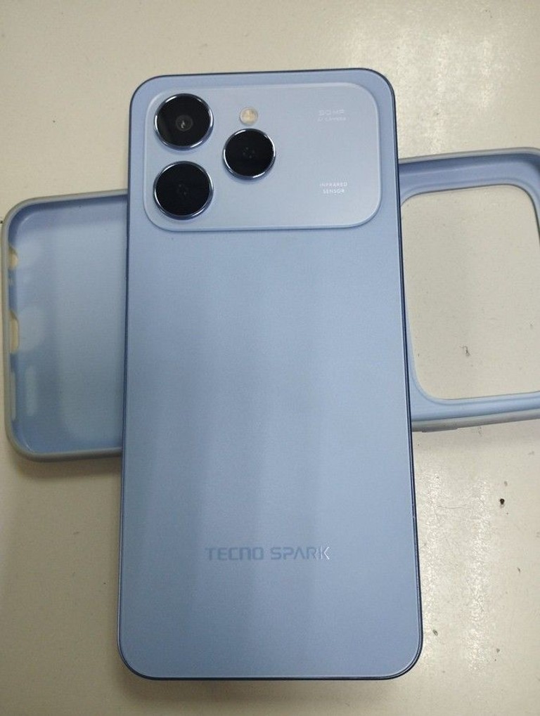 Объявление Tecno spark 40 pro+ 8/256gb Б/У