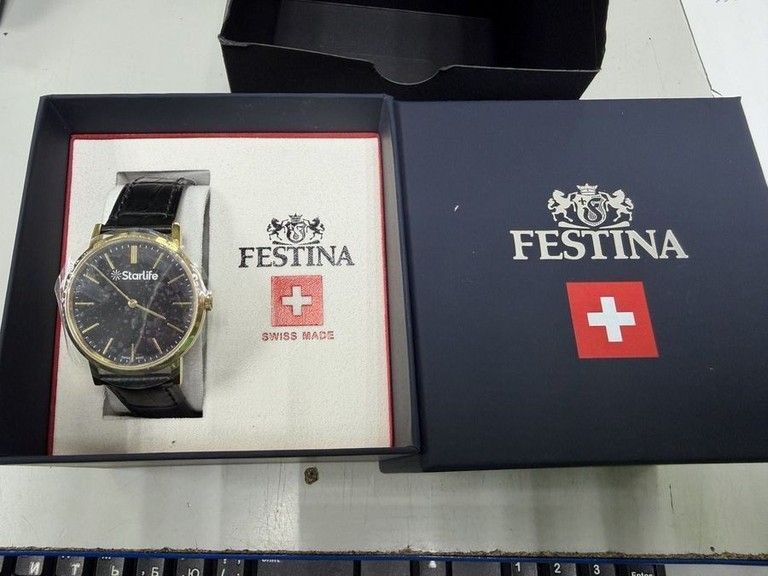 Купити Festina Swiss Made F20016/3 Б/У