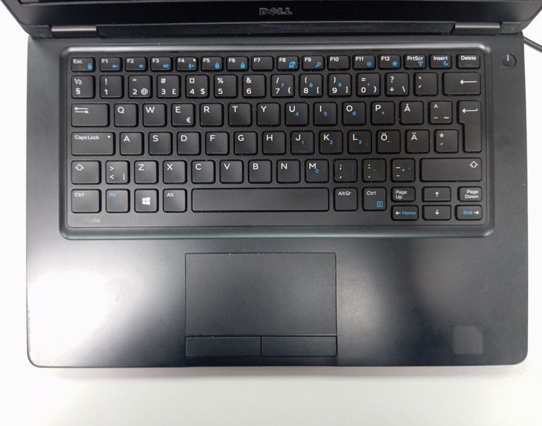 Дешево Dell 14/core i5 6200u ddr3/8gb ddr3/hdd *відсутній/ssd 120 gb/*інтегрована з ломбарду