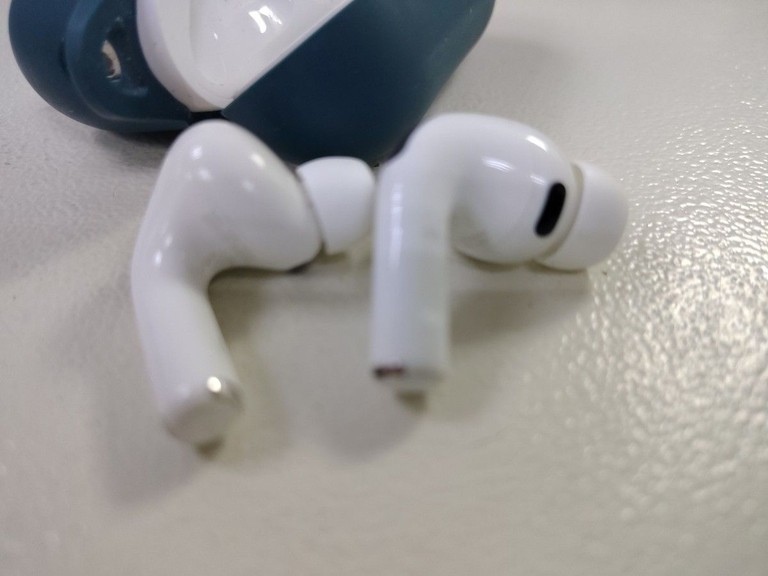 Объявление AirPods Pro 3 Б/У