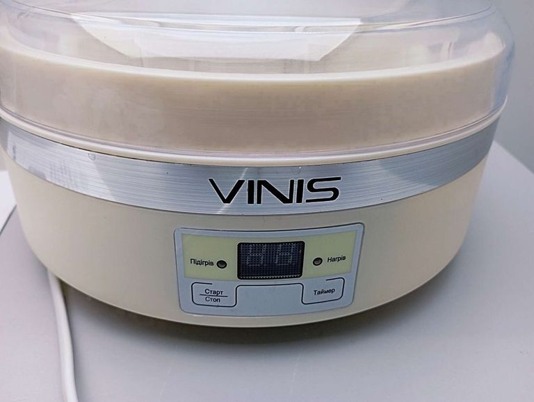 Vinis vy-7000