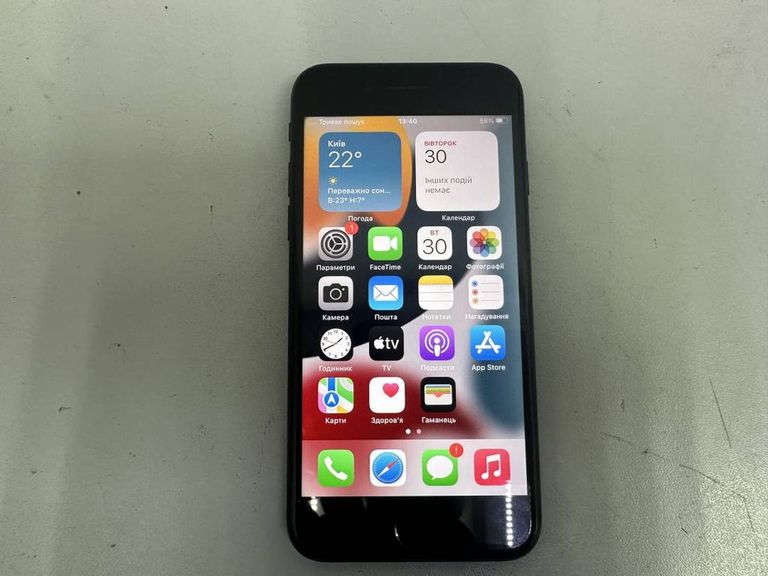 Купити Apple iphone 7 32gb Б/У