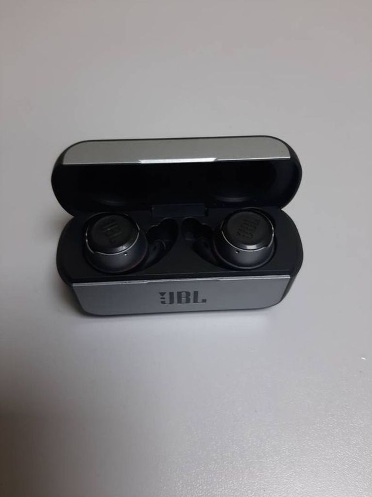 Купити Jbl reflect flow Б/У